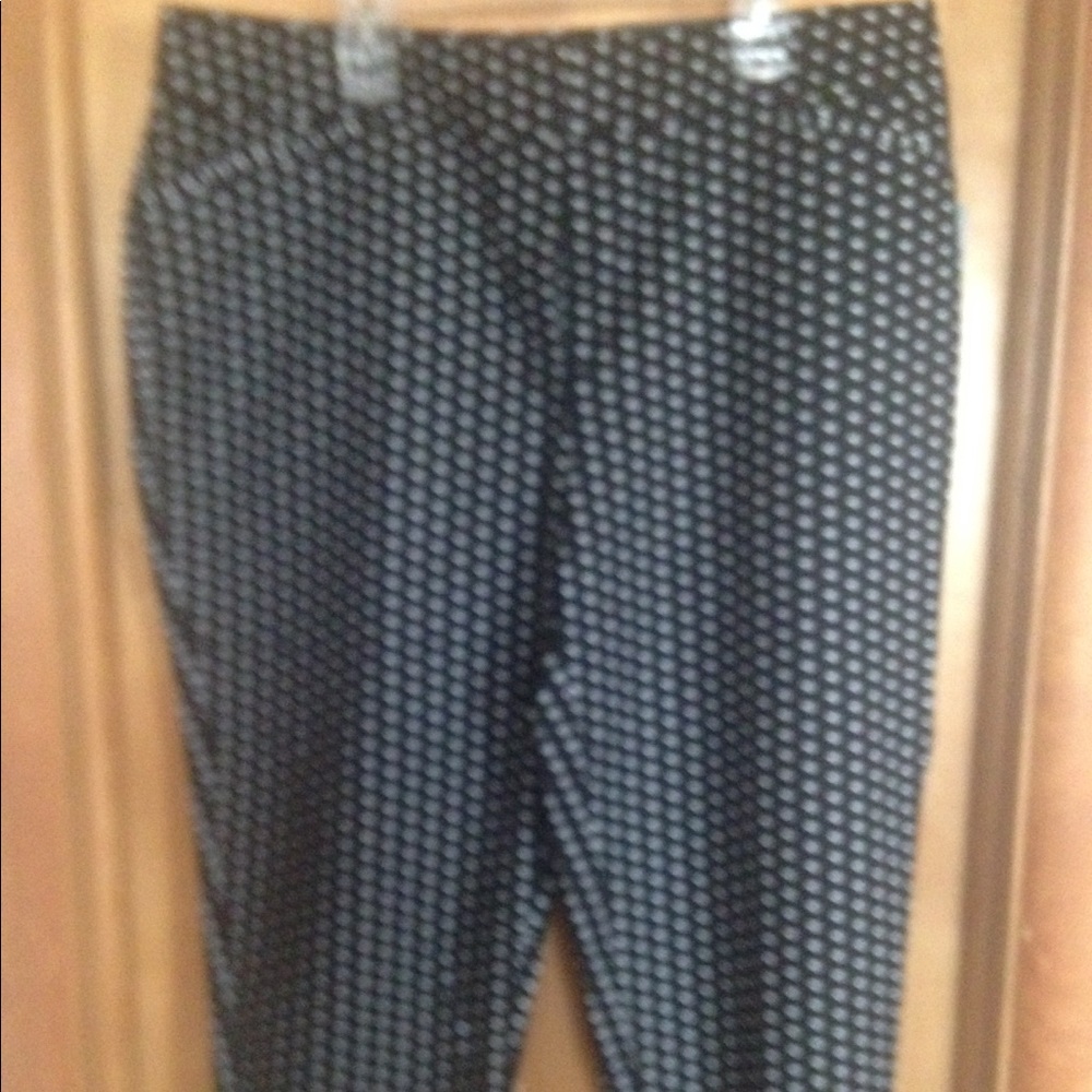 Ladies Capris
